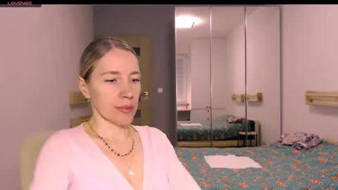 cute_lion_ online show from January 2026 03:03:02 PM