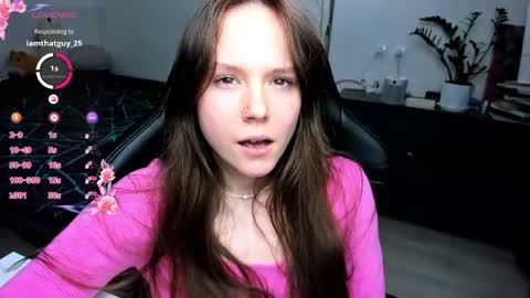 Snapshot of cute_little_ass chatting on May 2026 05:18:01 PM Emily online show from May 2026 05:18:01 PM