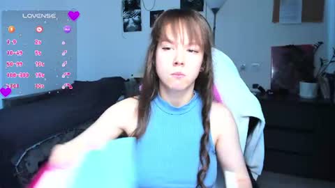 Emily online show from July 2026 09:03:01 AM