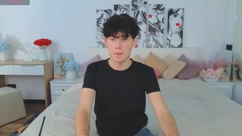 Mike online show from October 2025 06:26:02 AM