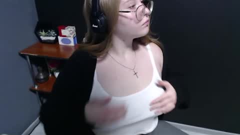 Veronica online show from January 2025 10:54:01 AM