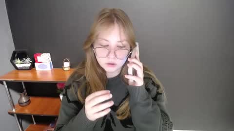 Veronica online show from February 2025 07:15:01 AM