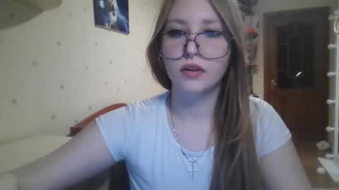 Veronica online show from April 2026 05:43:01 PM