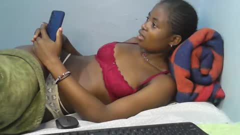Snapshot of cute_shaniz chatting on September 2025 07:08:02 AM cute_shaniz online show from September 2025 07:08:02 AM