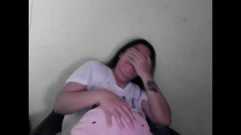 Snapshot of cute_slut09 chatting on September 2025 12:46:02 AM Mimi online show from September 2025 12:46:02 AM