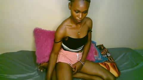 cute_tasha online show from June 2026 04:33:01 PM
