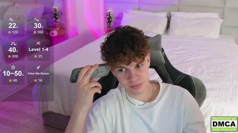 Thomas -  online show from December 2024 08:16:02 PM