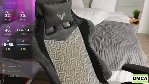 Thomas -  online show from March 2025 01:36:02 AM