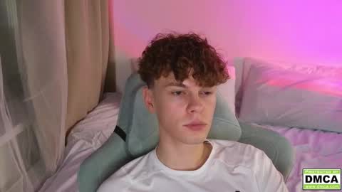 Thomas -  online show from October 2025 06:25:02 PM