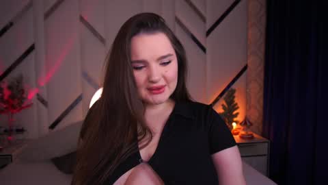 Amber online show from December 2024 10:58:02 PM