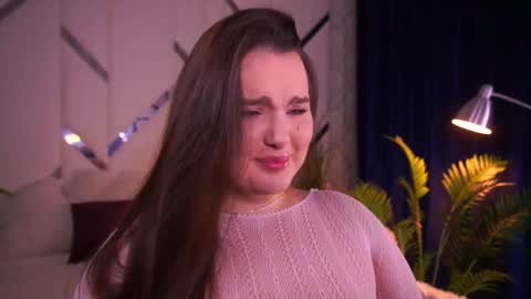 Amber online show from October 2025 11:37:01 PM