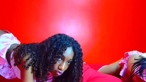 Snapshot of cuteantonella18 chatting on March 2026 09:47:02 PM Tip us ask our names online show from March 2026 09:47:02 PM
