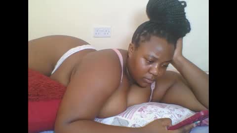 AURELIA online show from December 2025 10:24:01 AM