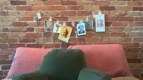 CuteBalloons online show from February 2026 07:10:02 PM