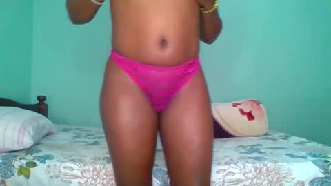 Cuteberry87 online show from February 2026 02:05:01 AM