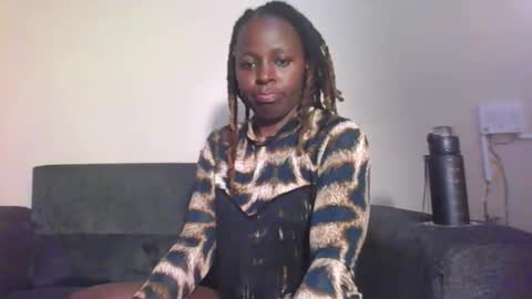 Cuteberry87 online show from February 2026 06:12:02 AM