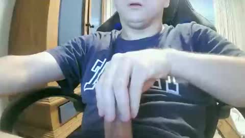 Snapshot of cuteboy090 chatting on September 2025 02:39:02 PM Cuteboy090 online show from September 2025 02:39:02 PM