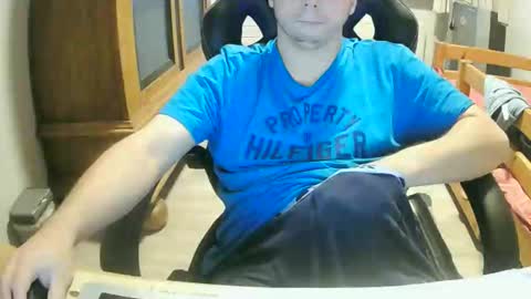 Snapshot of cuteboy090 chatting on September 2025 04:08:02 PM Cuteboy090 online show from September 2025 04:08:02 PM