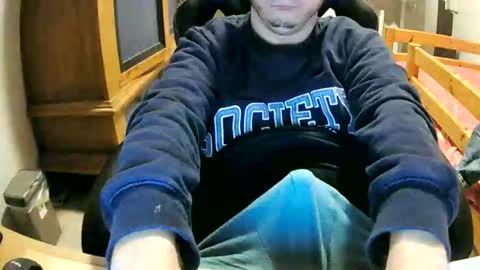 Snapshot of cuteboy090 chatting on October 2025 10:54:02 PM Cuteboy090 online show from October 2025 10:54:02 PM