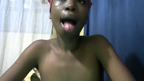 VALLARY online show from February 2025 01:24:01 PM