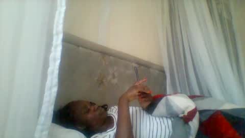 VALLARY online show from November 2025 10:36:02 AM