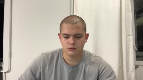 Alex online show from October 2025 06:16:02 PM