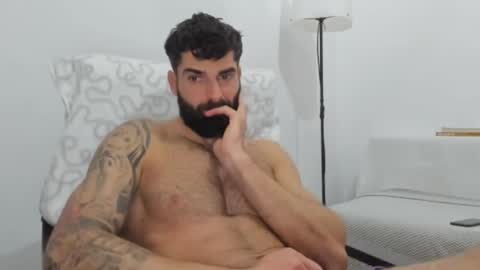 cuteeboy online show from February 2025 11:15:01 PM