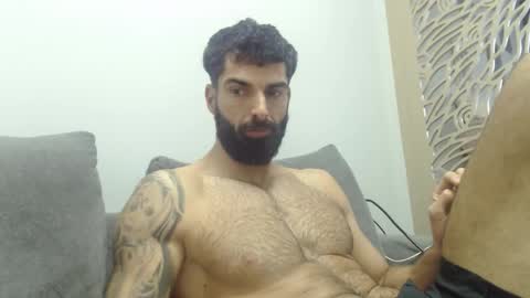 cuteeboy online show from November 2025 09:13:02 AM