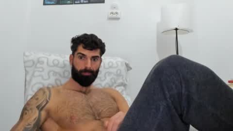 cuteeboy online show from December 2025 09:36:01 AM