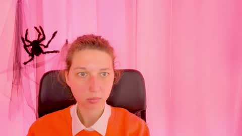 Elli online show from November 2025 11:40:02 AM