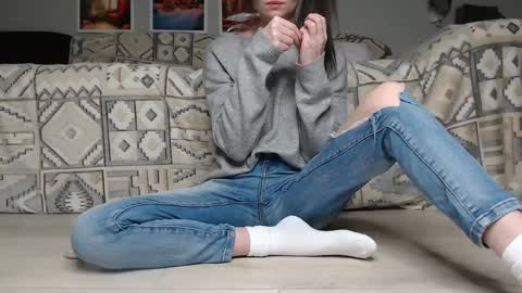 Anna online show from December 2024 04:42:01 PM