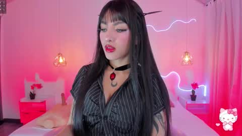 Zoe  online show from October 2025 03:53:02 AM