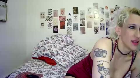 Bella online show from November 2025 06:13:01 AM