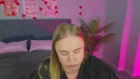 Amyy online show from June 2026 12:44:02 AM