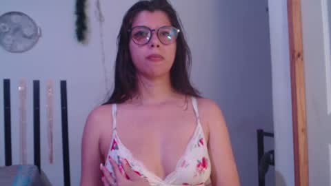 haome online show from September 2025 11:54:01 PM