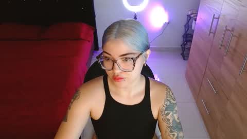 isabella online show from February 2026 05:38:01 PM