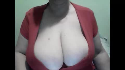 Snapshot of cutejessytom chatting on February 2026 04:32:01 AM Jessy online show from February 2026 04:32:01 AM