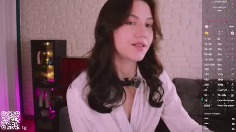 kendall online show from October 2025 06:01:01 AM