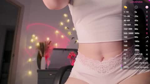 kendall online show from November 2025 04:04:01 AM