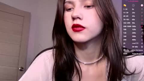 kendall online show from December 2025 02:38:01 AM