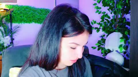 Snapshot of cuteness__girl chatting on October 2025 06:24:02 AM cuteness__girl online show from October 2025 06:24:02 AM