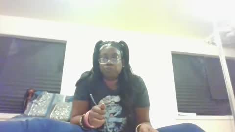 mary mack online show from October 2025 06:24:01 AM