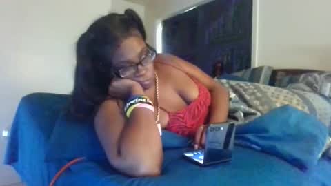 mary mack online show from October 2025 01:43:02 PM