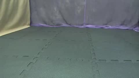 cutetinyasian143_ online show from November 2025 05:29:02 AM