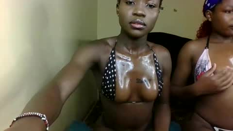 Snapshot of cutey_mara chatting on May 2026 05:48:01 AM cutey_mara online show from May 2026 05:48:01 AM