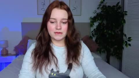 Nika  online show from April 2026 09:28:01 PM