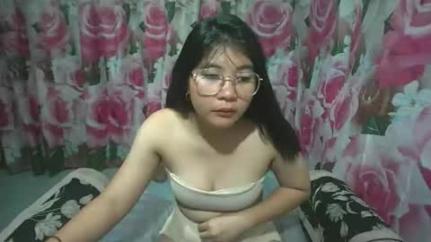 Snapshot of cutie_ethel chatting on April 2026 11:05:02 AM cutie_ethel online show from April 2026 11:05:02 AM