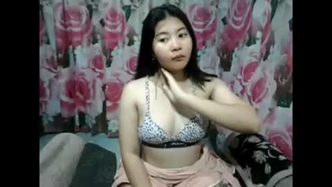 Snapshot of cutie_ethel chatting on May 2026 12:04:01 AM cutie_ethel online show from May 2026 12:04:01 AM