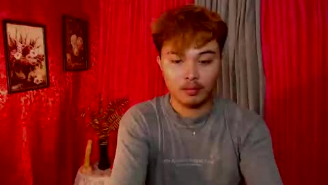 cutiepiejhon online show from February 2025 12:00:02 PM