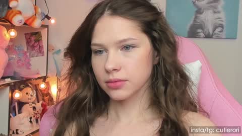 Rori  Instagram cutierori  online show from February 2025 07:56:02 AM